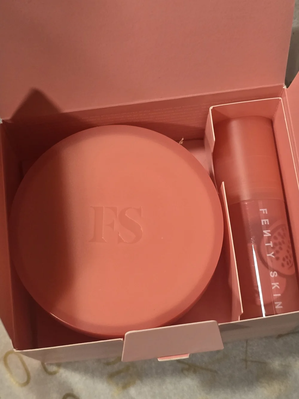 Fenty Skin And Body Guava Goodiez Lip & Body Duo — New